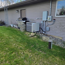Comprehensive-Driveway-and-House-Washing-Service-Delivered-in-Marshall-MI 6